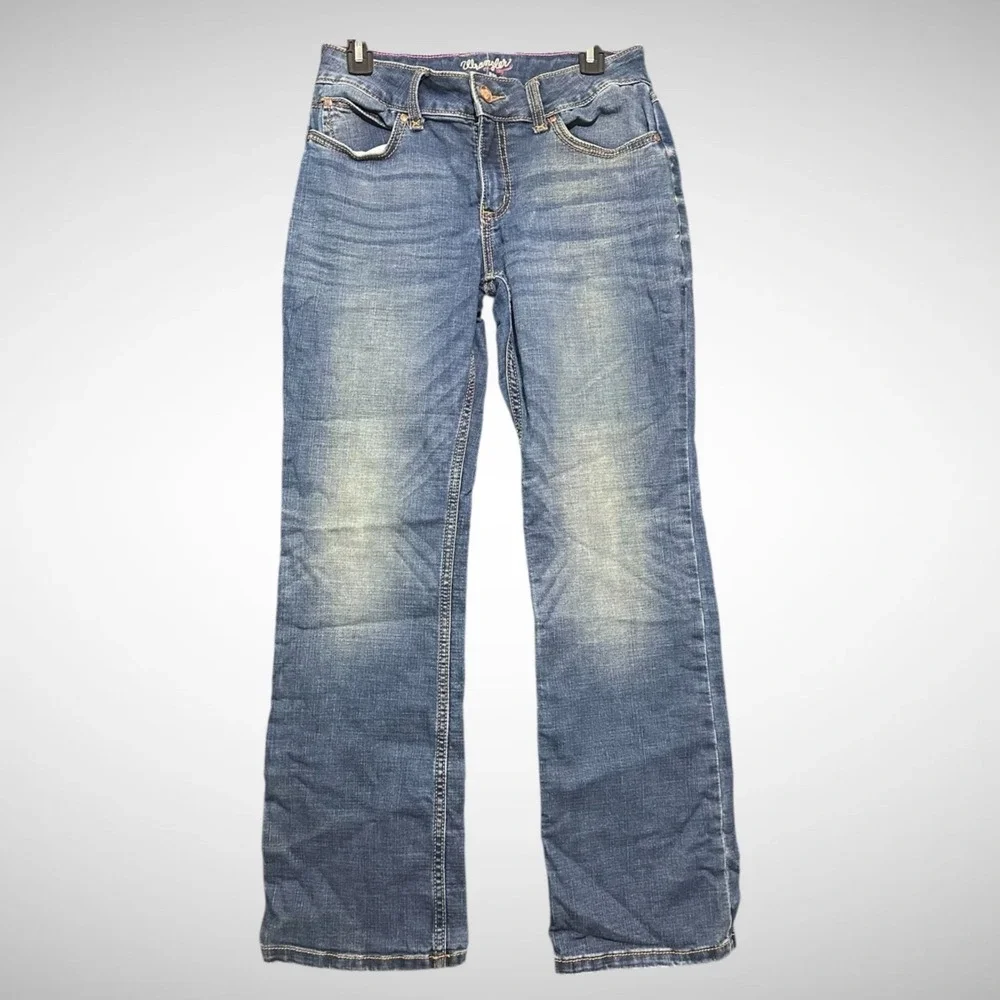 Wrangler jeans Women's 7 X 32 Boot cut retro mid rise 28W western cowboy cut